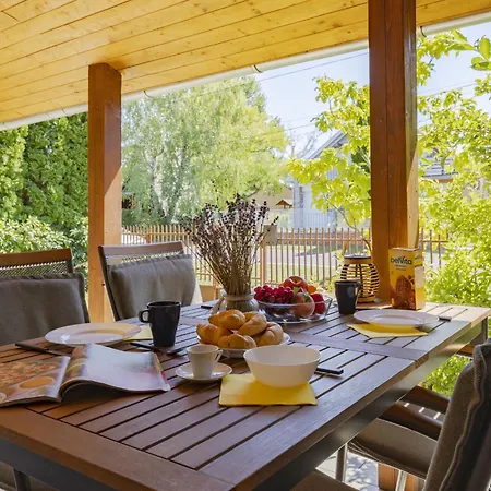 Wild Grape By Interhome